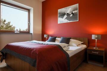 Фото номера Апартаменты с 2 спальнями Отель Hotel Aviator г. Kamień Śląski 2